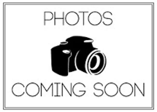 Building Photo - 652-658-658 Butler Pl