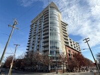 Building Photo - 505 E 6th St