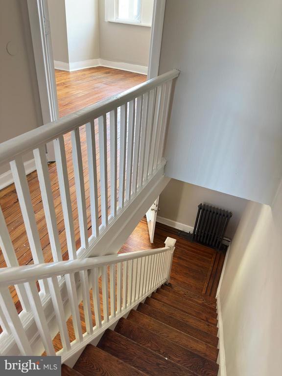 Building Photo - 1422 S Patton St