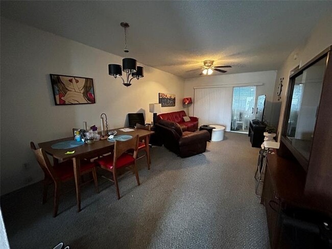 Building Photo - 6650 Royal Palm Blvd