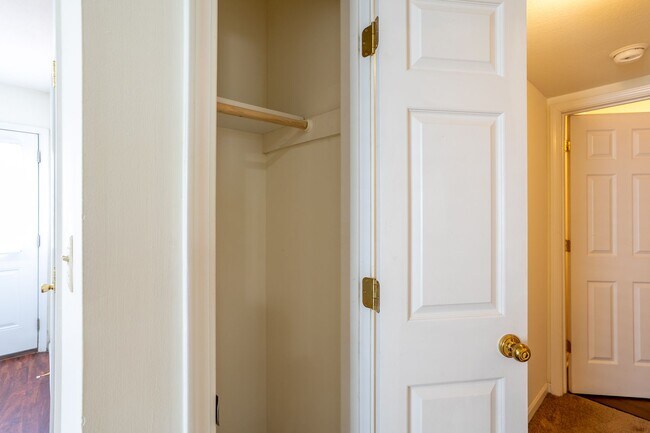 Building Photo - 2412-2414 Calder Ct.