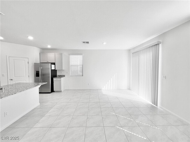 Building Photo - 8986 Lucky Crest St