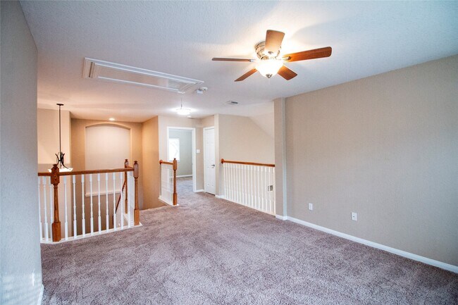 Building Photo - 3318 Shadow Crest Ct