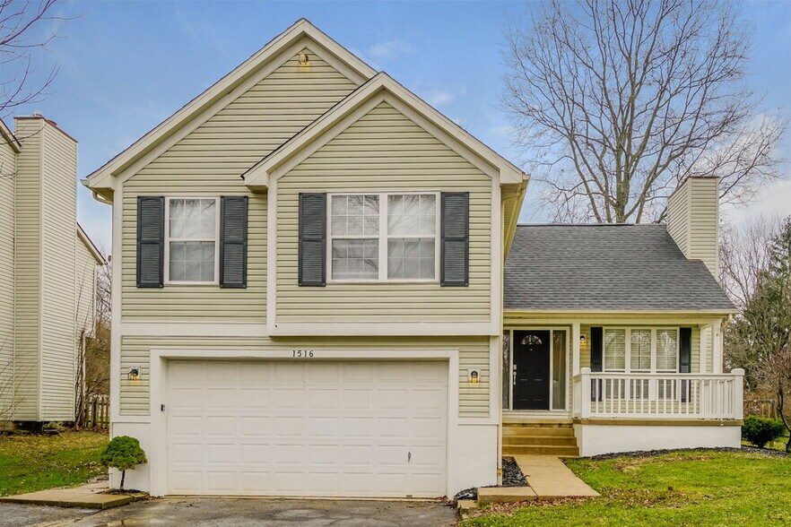 Primary Photo - 1516 Manor Dr
