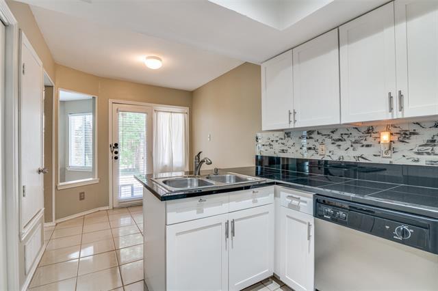 Building Photo - 18040 Midway Rd