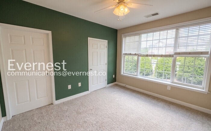 Building Photo - 701 Cobblestone Blvd