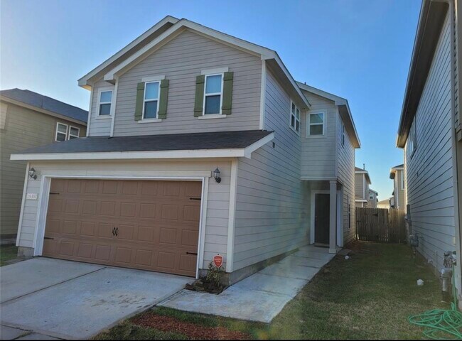 Primary Photo - 19307 Crosshill Ct