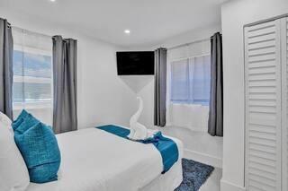 Building Photo - 4314 SW 48th Ct
