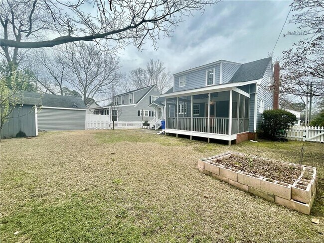 Building Photo - 1312 Summit Ave