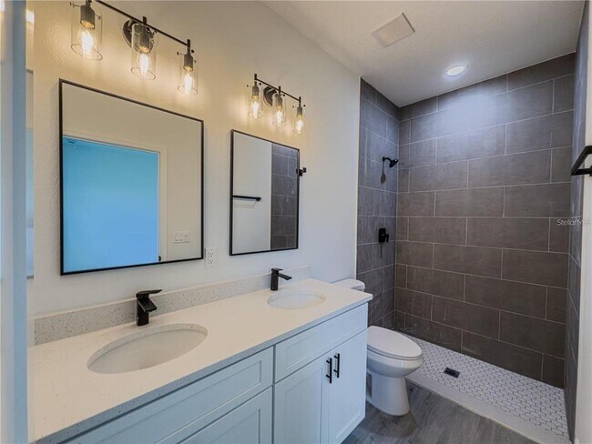 Building Photo - 14245 SW 28th Ct