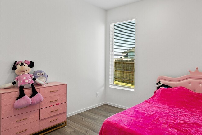 Building Photo - 17754 Pansy Heron Trl