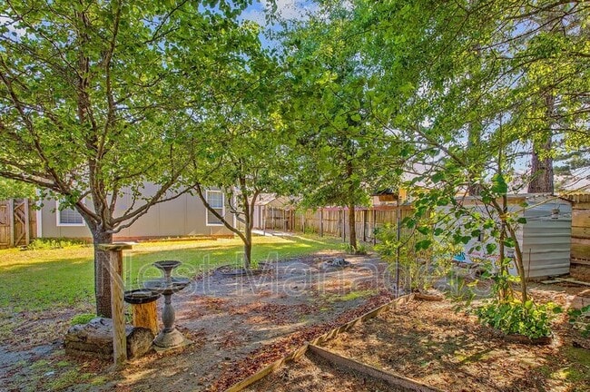 Building Photo - 9533 Gooden Dr