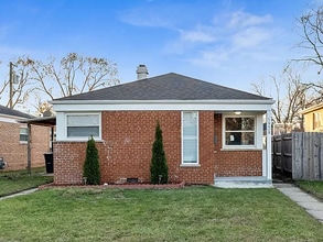 Building Photo - 14408 Minerva Ave