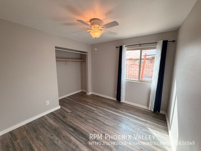 Building Photo - 8461 W Audrey Ln