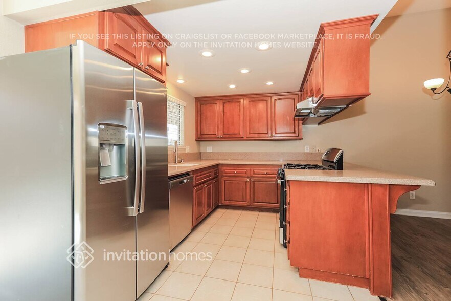 Building Photo - 12771 Tehama Cir