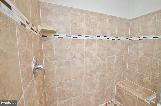 Building Photo - 3053 Waterloo Ln