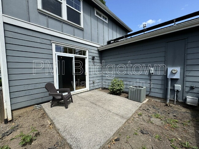 Building Photo - 4944 N Hudson St