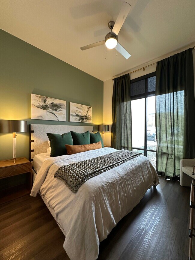 Building Photo - 5649 Bois D Arc Rd