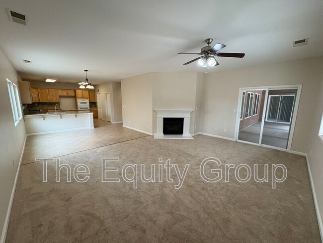 Building Photo - 4911 W Elkhorn Ave