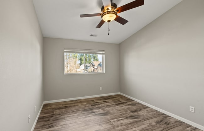 Building Photo - Modern 4BR Corner Lot Home with A/C, Office, Chef’s Kitchen & Private Fenced Yard