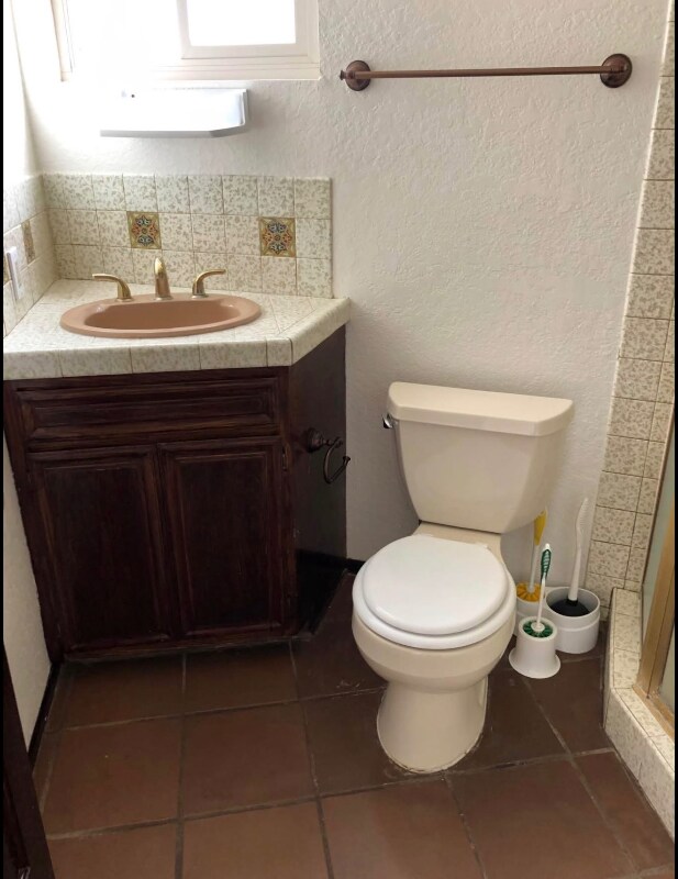 Building Photo - 3301 Ocean Dr