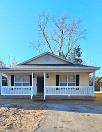 Building Photo - Spacious 3-Bedroom, 2-Bath Home with Modern Updates in Conway, SC - Long Term Rental