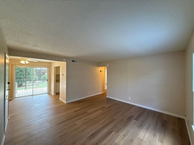Building Photo - T.R. Lawing Realty Property