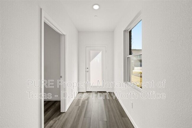 Building Photo - 241 Berthe Ct