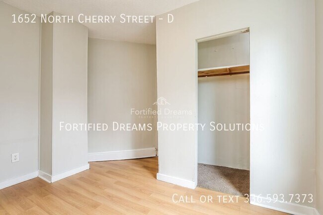 Building Photo - 1652 N Cherry St
