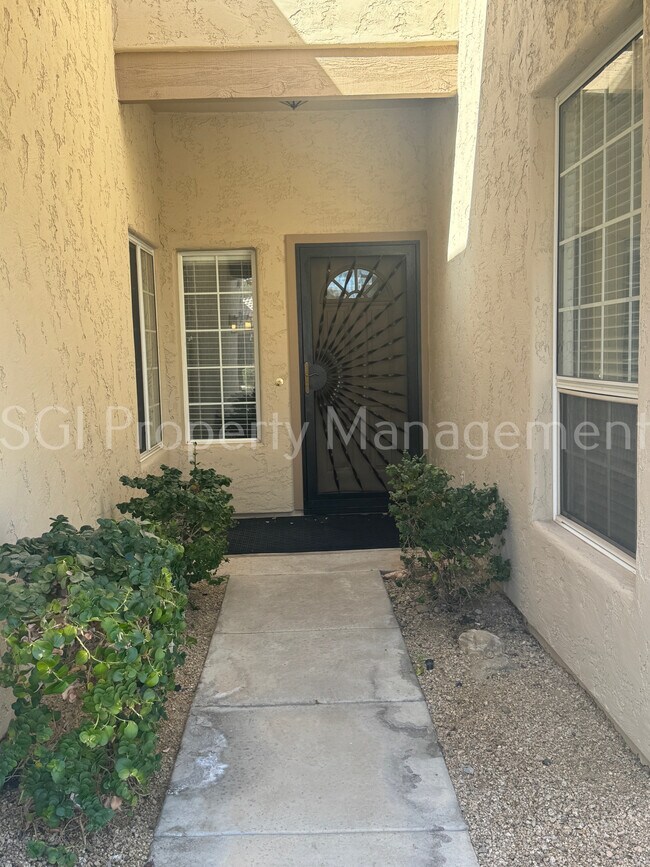 Building Photo - 11548 N 114th Pl