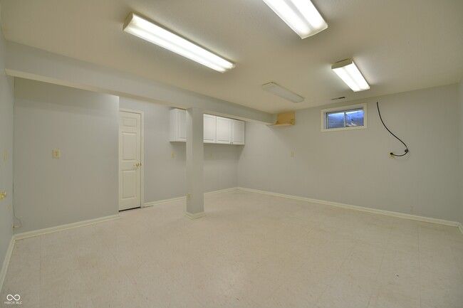 Building Photo - 1402 Edinburgh Dr