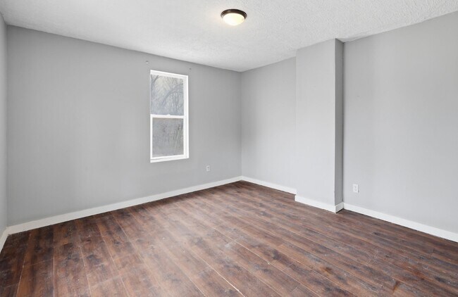 Building Photo - 1737 Terrace Ave