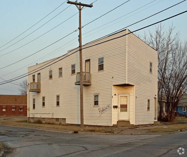 Primary Photo - 601 Colorado Ave