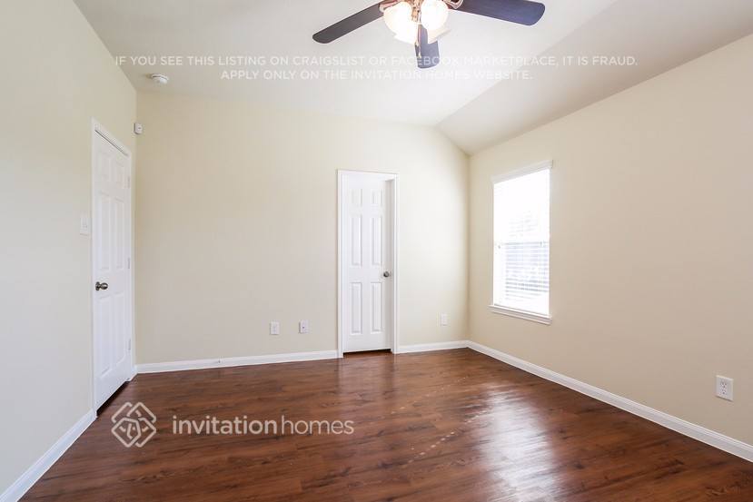 Building Photo - 16450 Eton Brook Ln