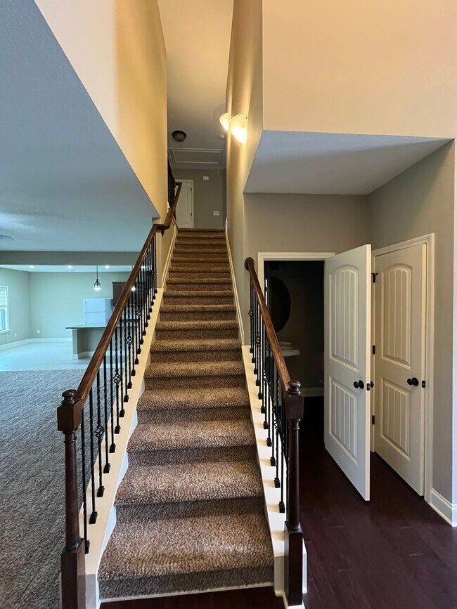 Building Photo - Located in Wrenwood Subdivision!!