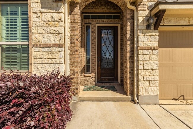 Building Photo - 1063 Cedar Glen Dr