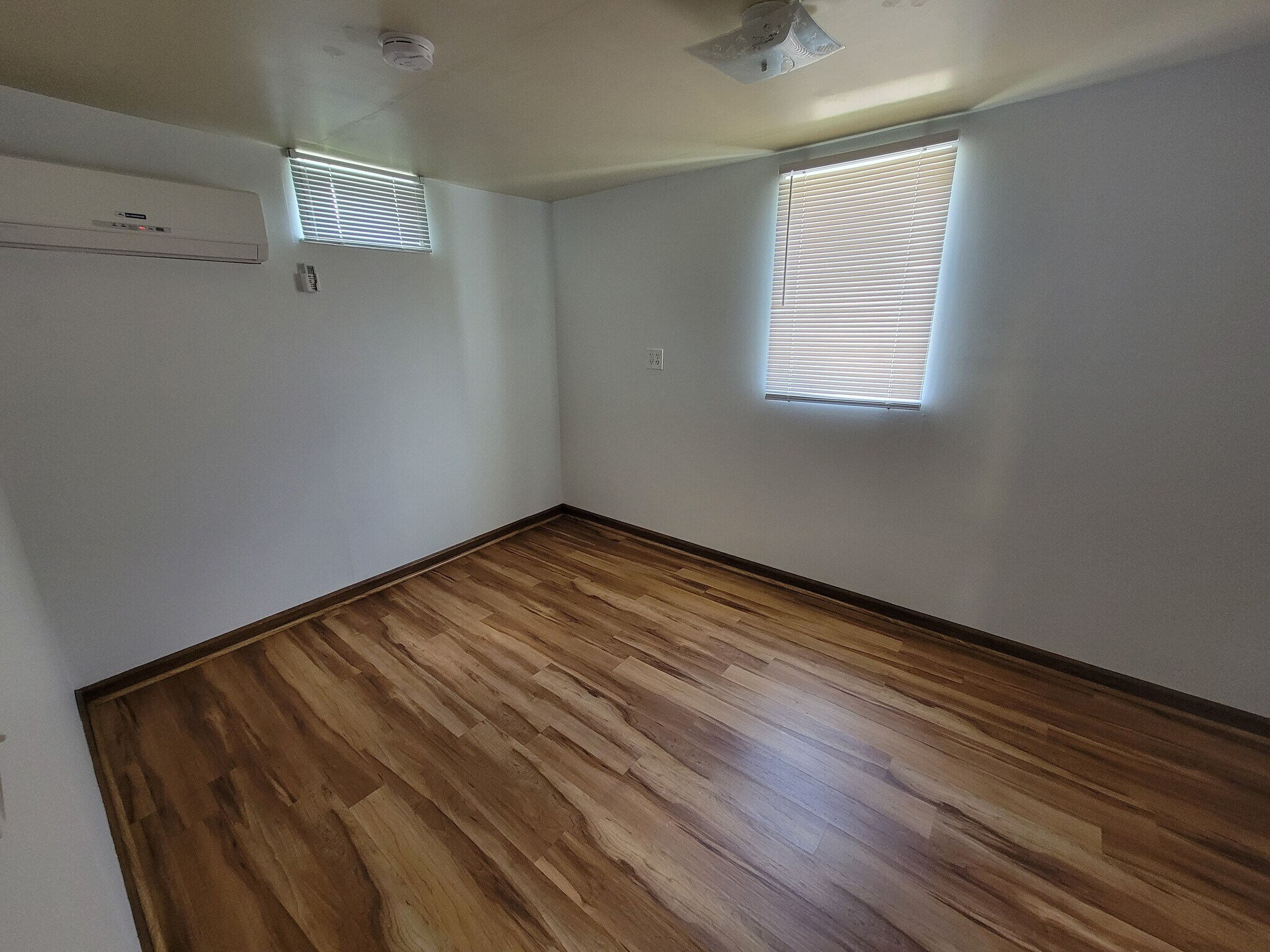 Bedroom - 1043 Madison St
