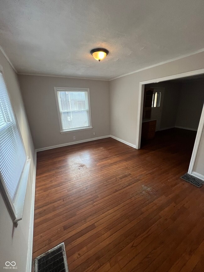 Building Photo - 6967 N College Ave