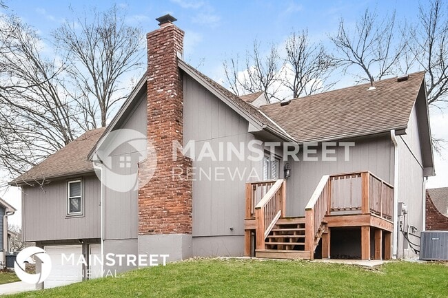 Building Photo - 3903 SW Linden Ln