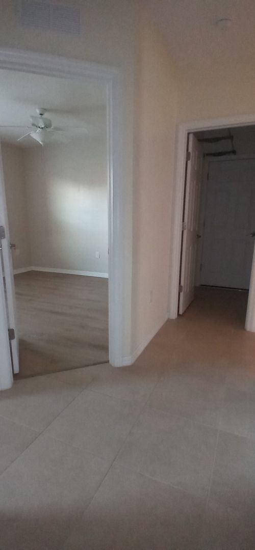 Building Photo - Coming Soon: Charming and Cozy 3 bedroom / 2 bathroom Home with 2 Car Garage, Lake View in Gated ...