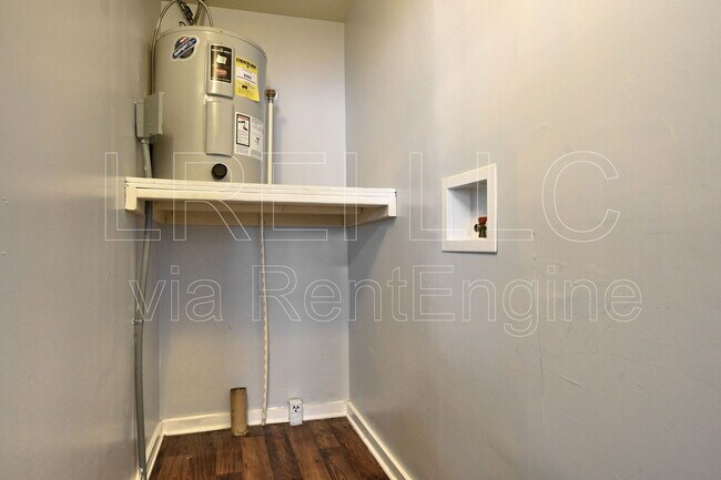 Building Photo - 3411 Rudd Ave