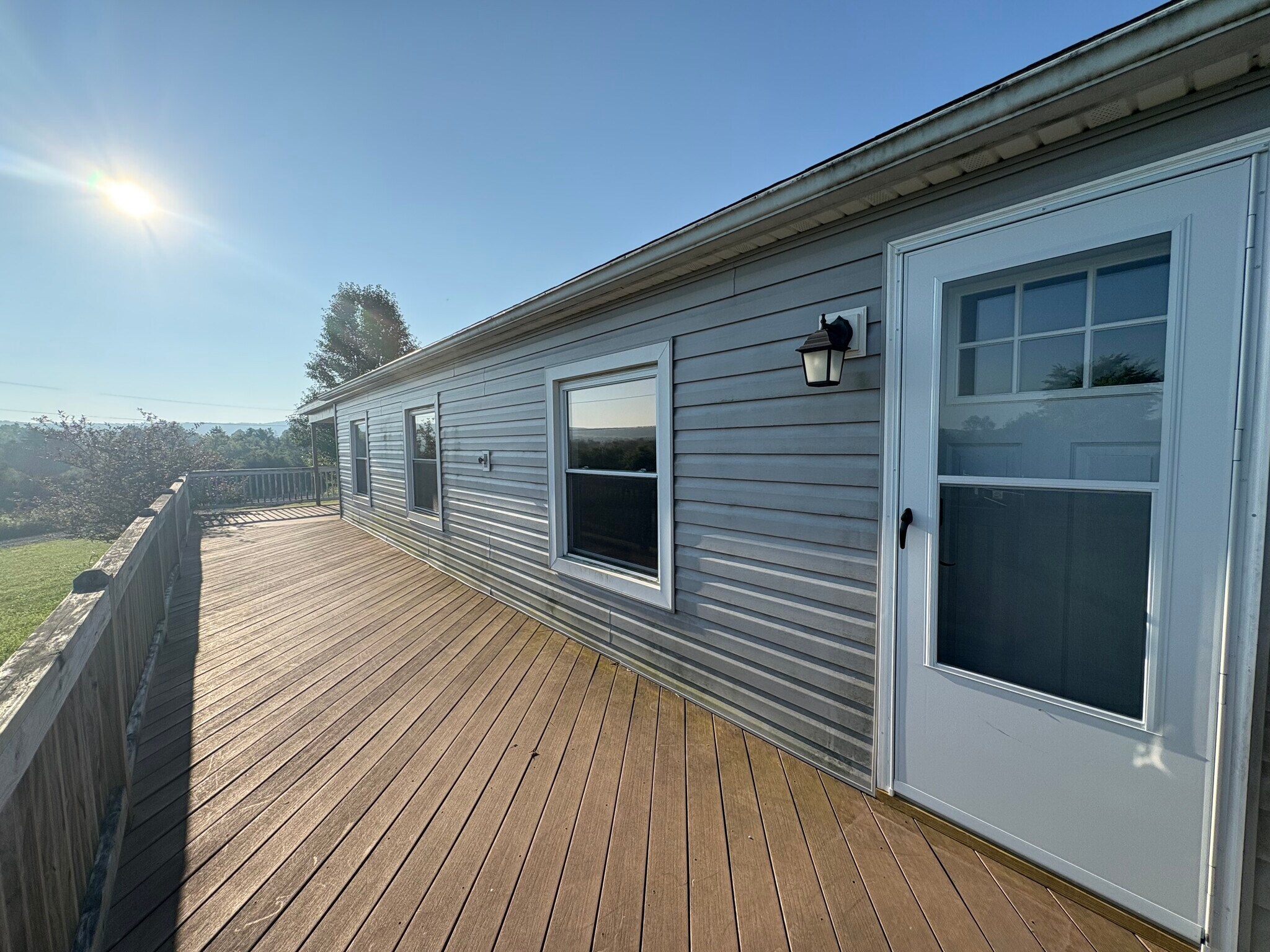 Apt 1 Private Entrance - 54 Bald Hill Rd