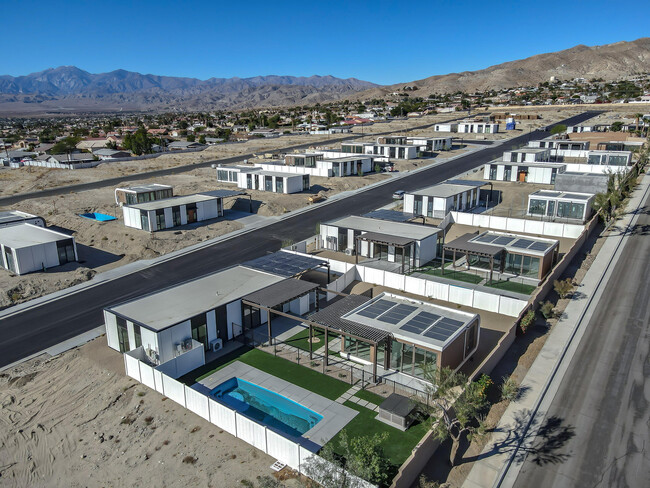 Building Photo - 13852 Scenic Crest Cir