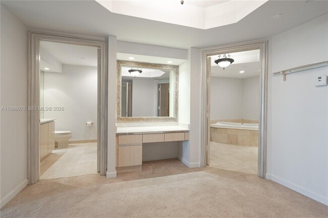 Building Photo - 445 Grand Bay Dr