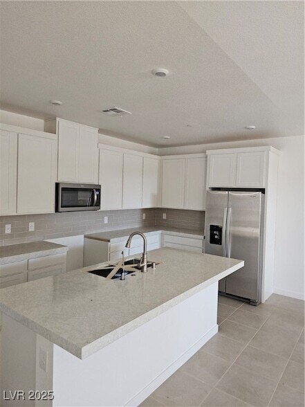 Building Photo - 187 Vanhoy Ave