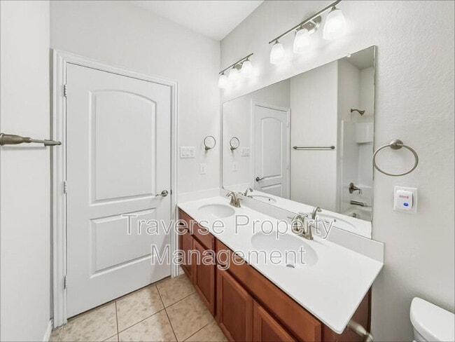 Building Photo - 8120 Charford Dr