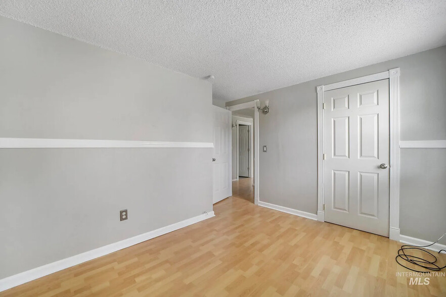 Building Photo - 1559 Aspen St