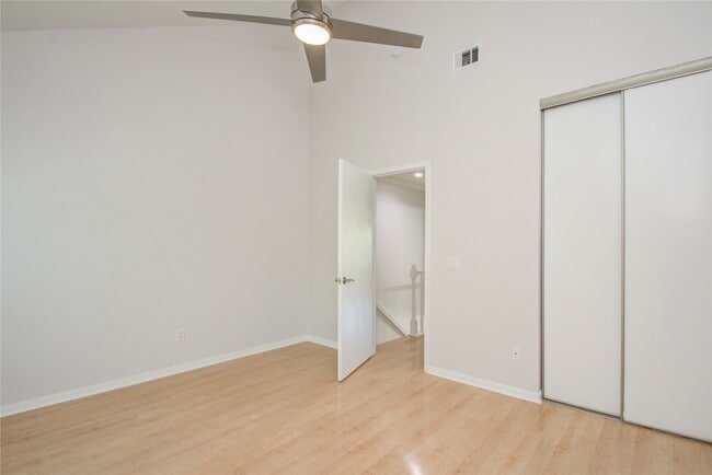 Building Photo - 2910 Grants Lake Blvd