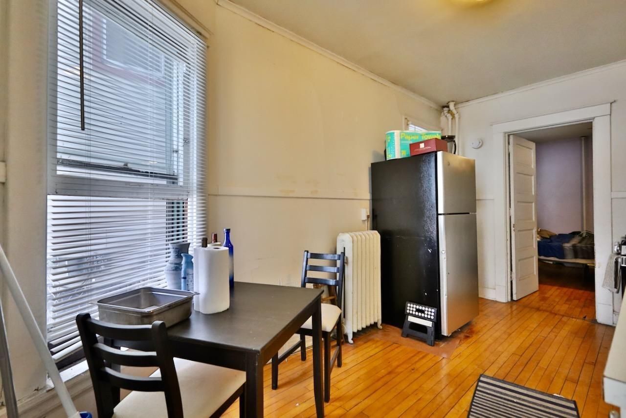 Building Photo - 452 W Doty St