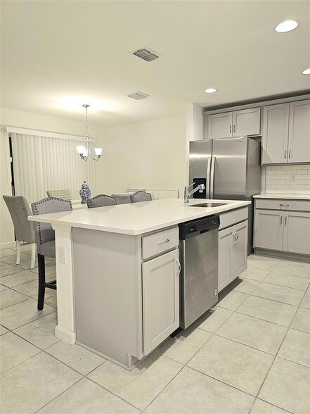 Building Photo - 4014 Alissa Ln